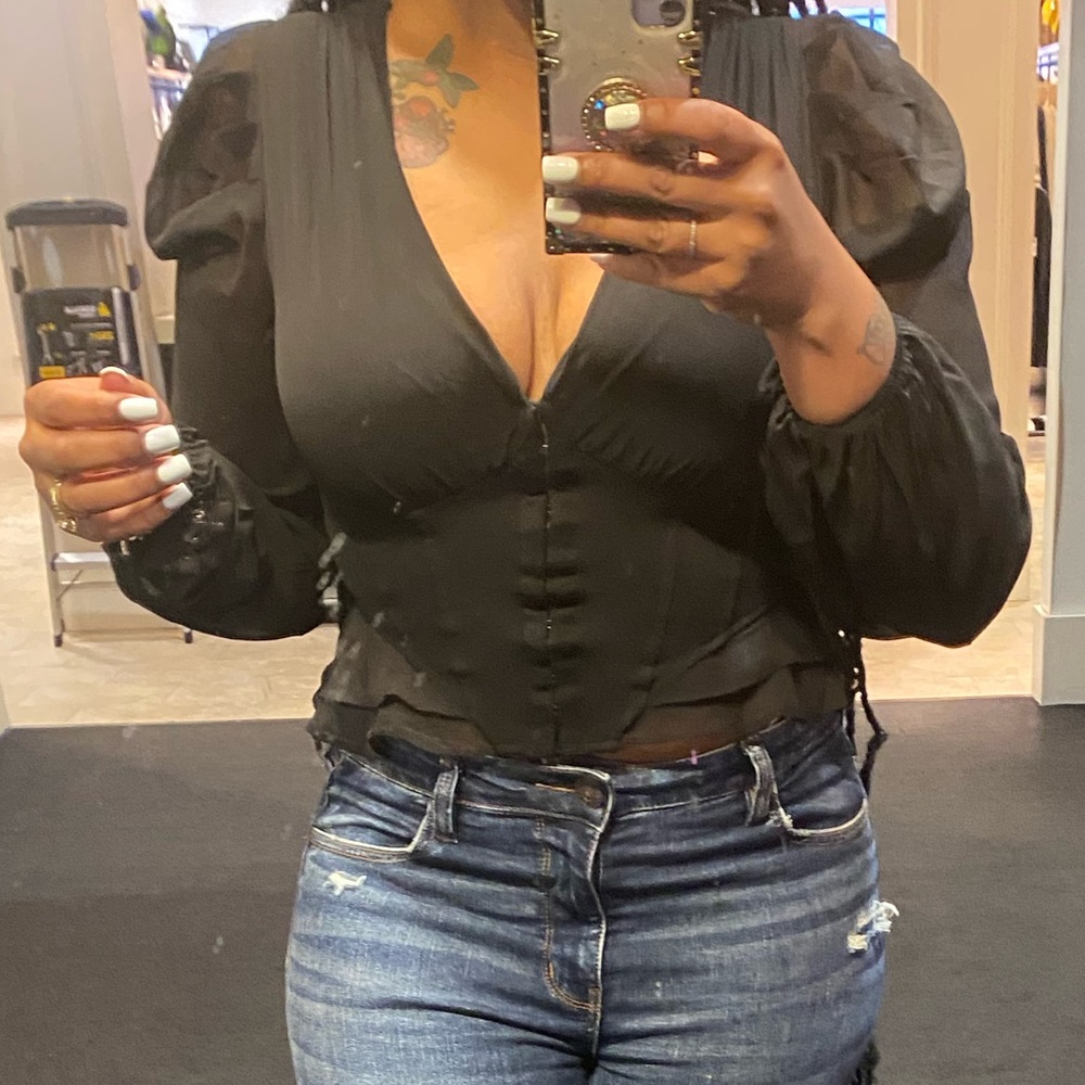 Black Shirt Sheer Bubble Sleeves Corset Waist
